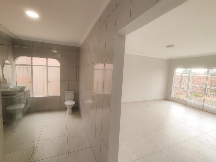 3 Bedroom Property for Sale in Vaalpark Free State
